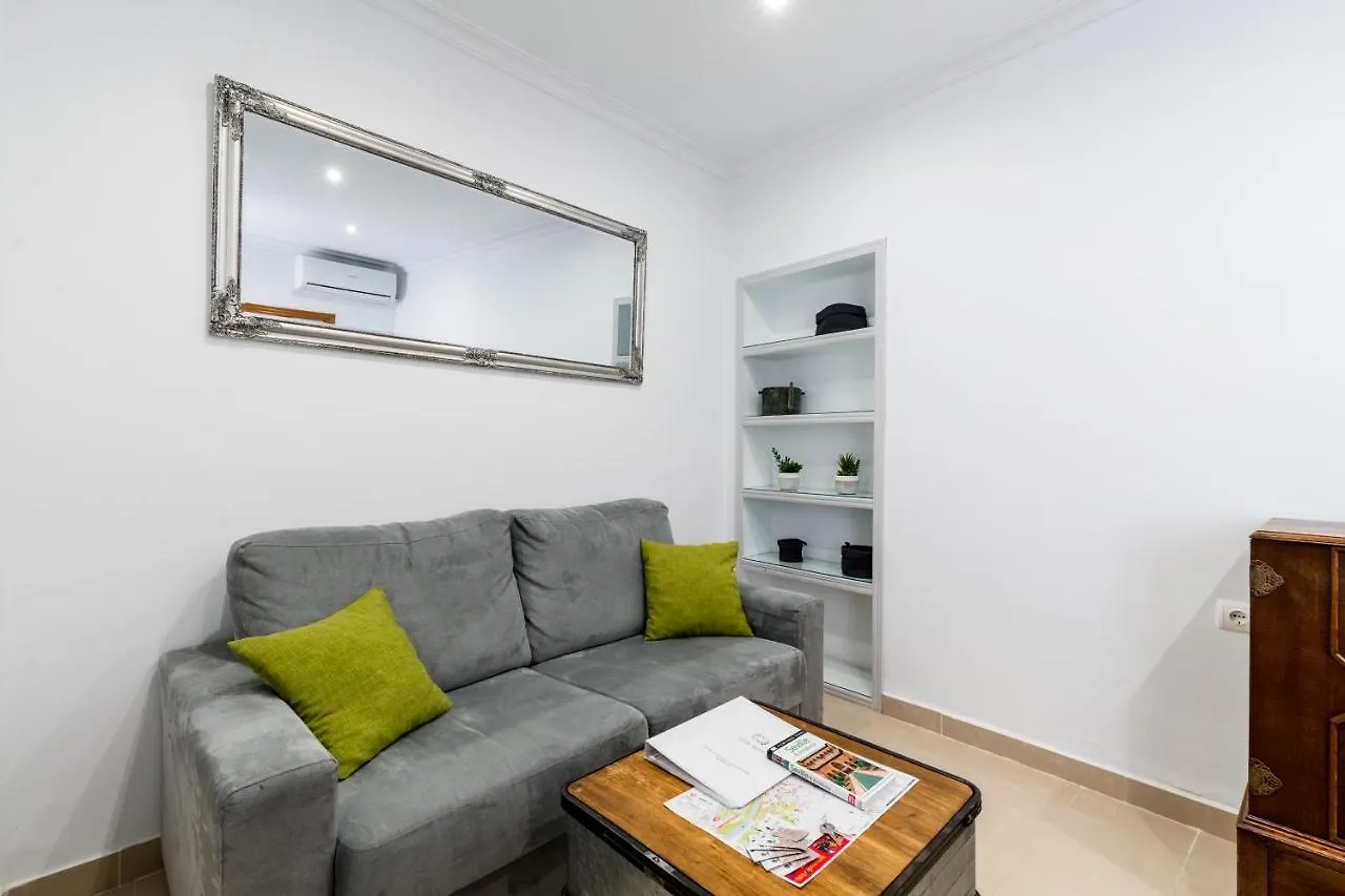 Holi-Rent Salado Apartment Seville 0*,