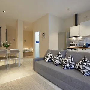 Apartment Tejares De Triana, Seville