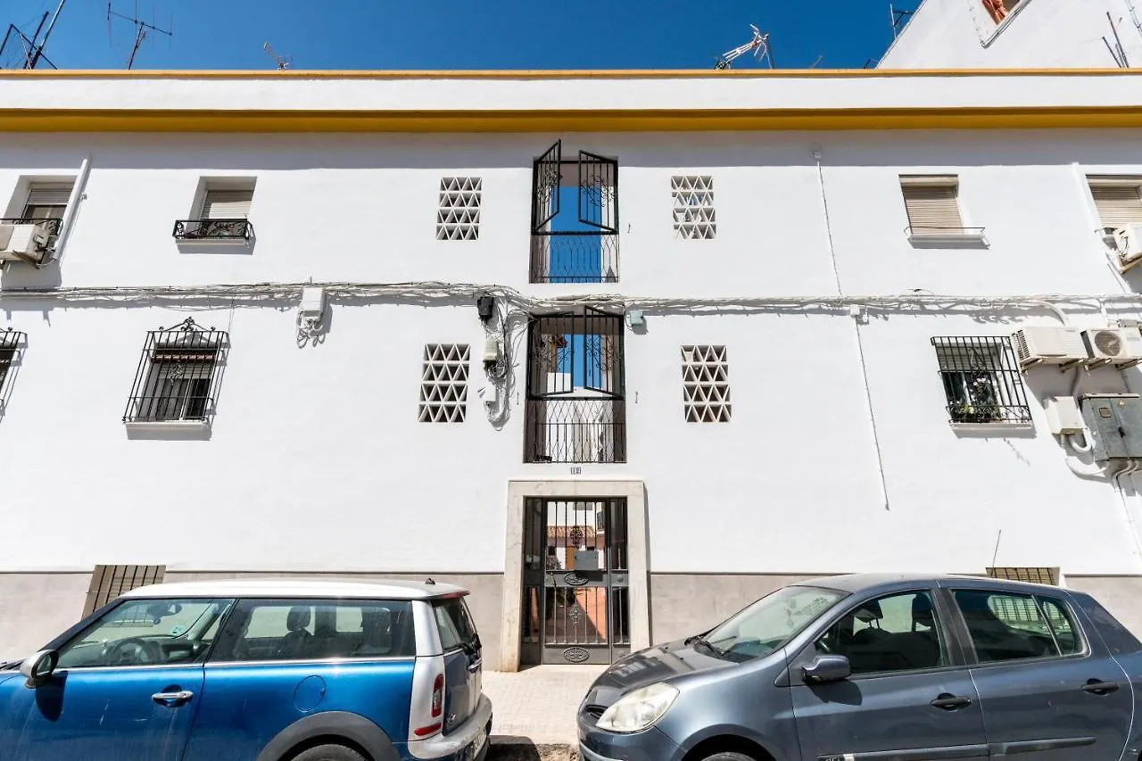 Holi-Rent Salado Apartment Seville 0*,  Spain